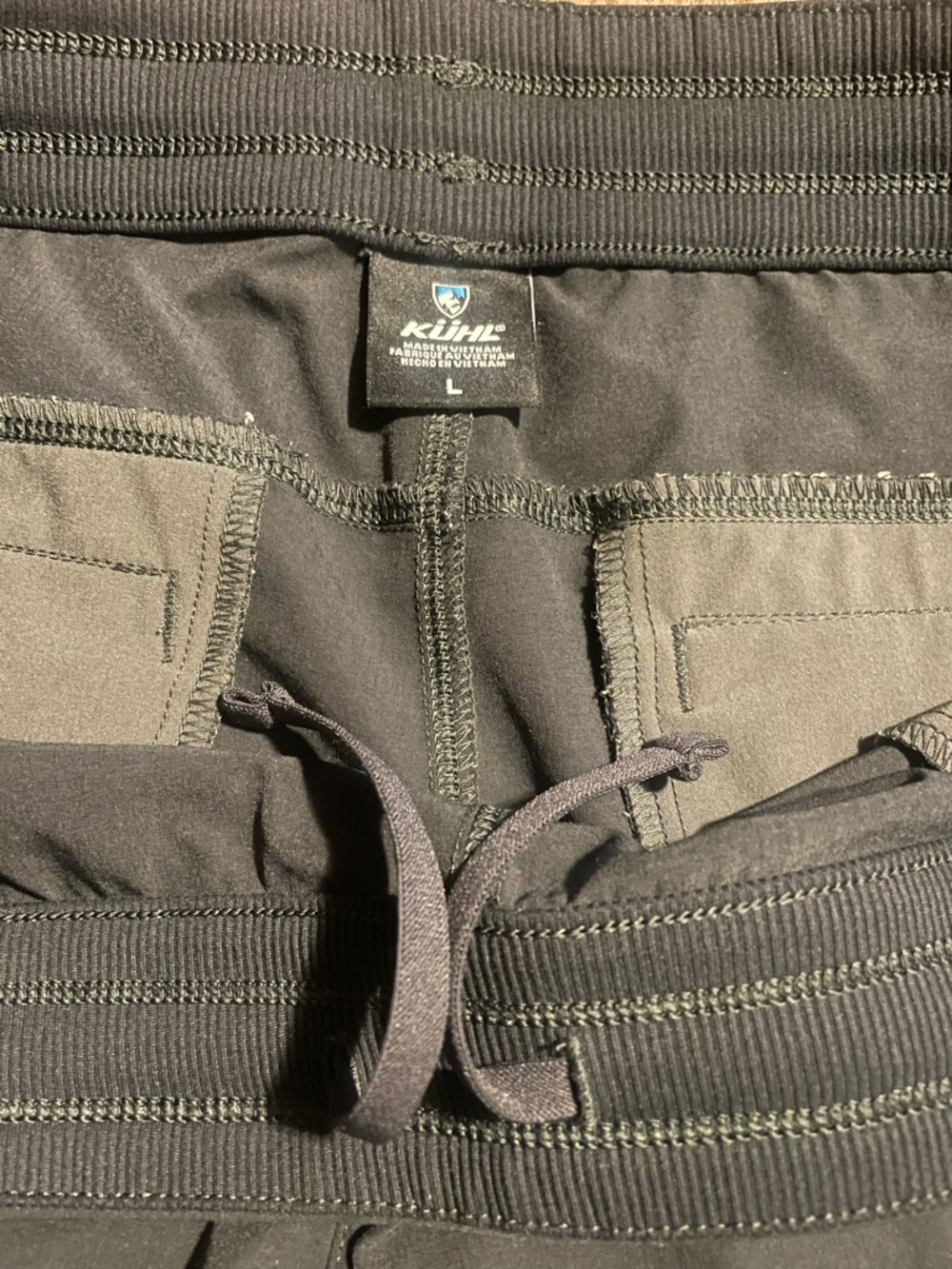 Kuhl Men's Black Athletic Shorts. - Picture 3 of 7